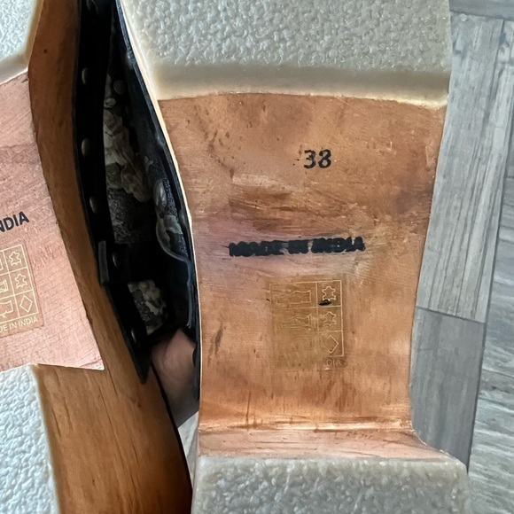 FREE PEOPLE Calabasa Womens Clog size 38 (8) - Picture 9 of 11